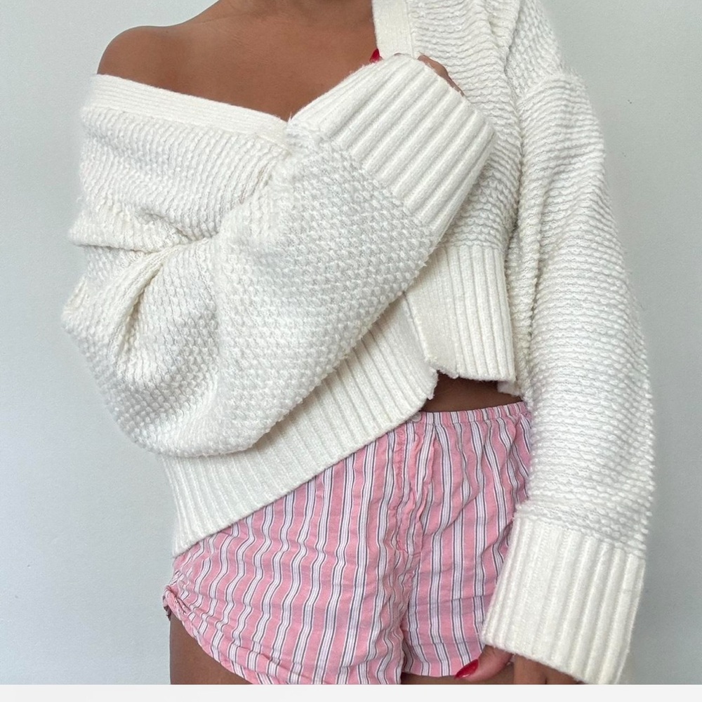 Vintage Abercrombie and Fitch cream sweater S/M